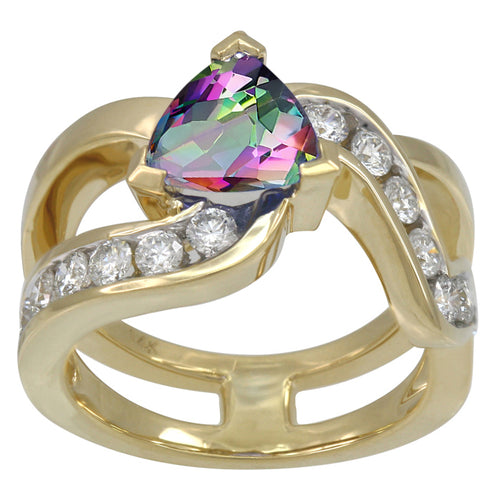Caymanique Ring with 1.50cttw diamonds in 14kt Yellow Gold